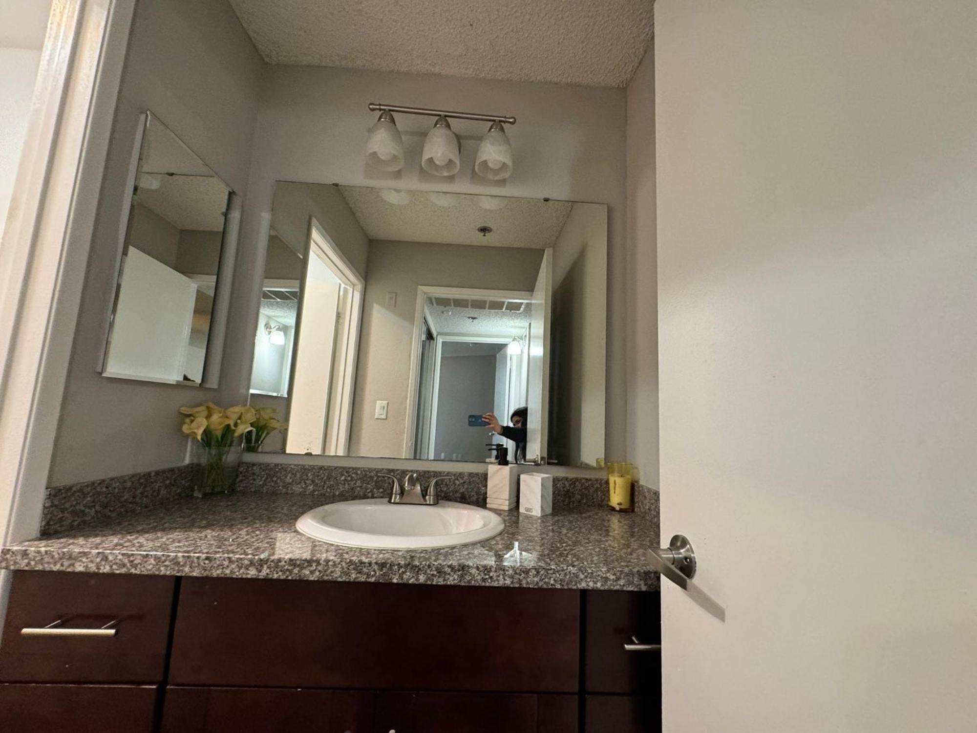 Incredible Two Bedroom Hollywood Free Parking Los Ángeles