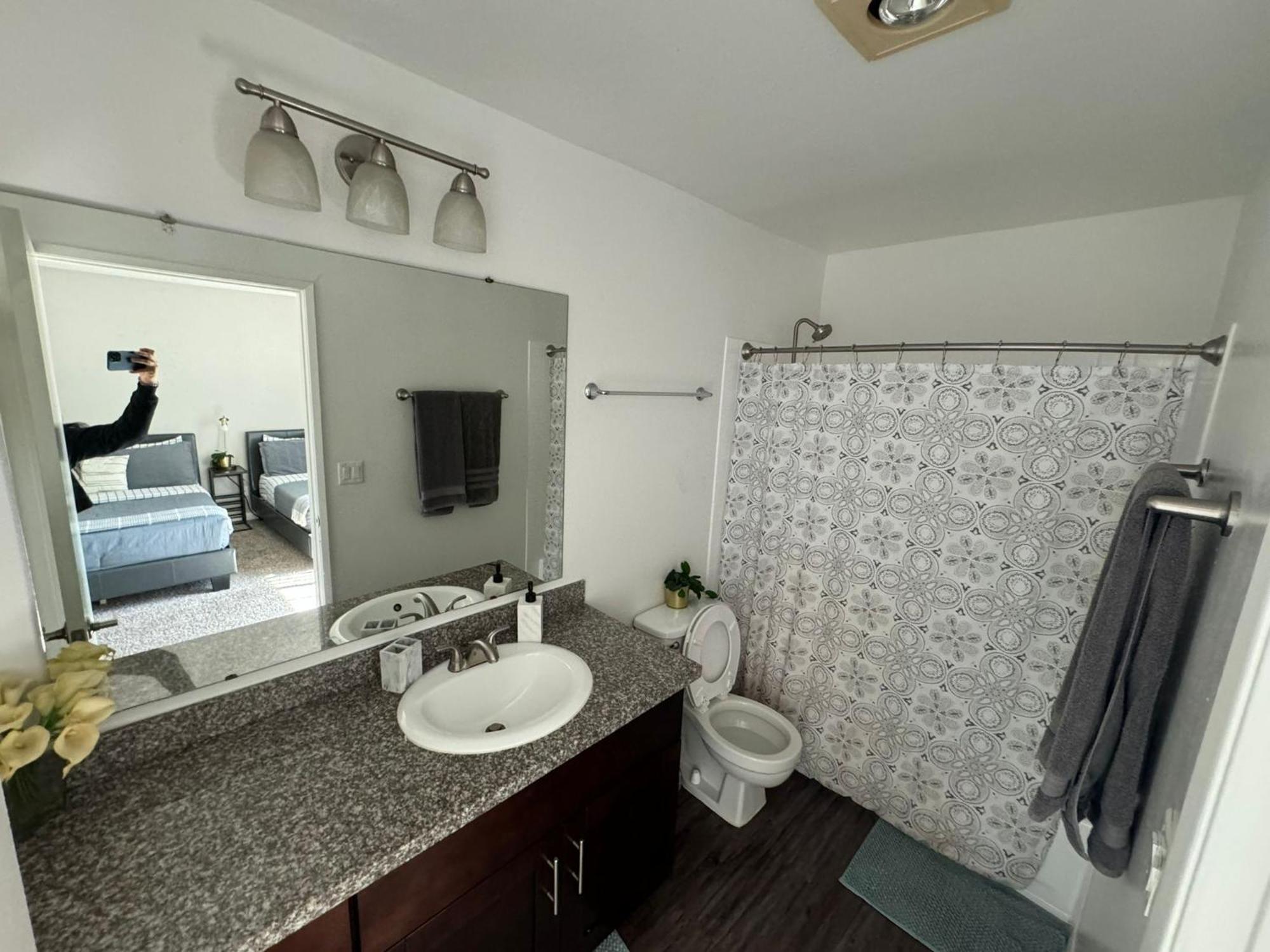 Apartamento Incredible Two Bedroom Hollywood Free Parking Los Ángeles