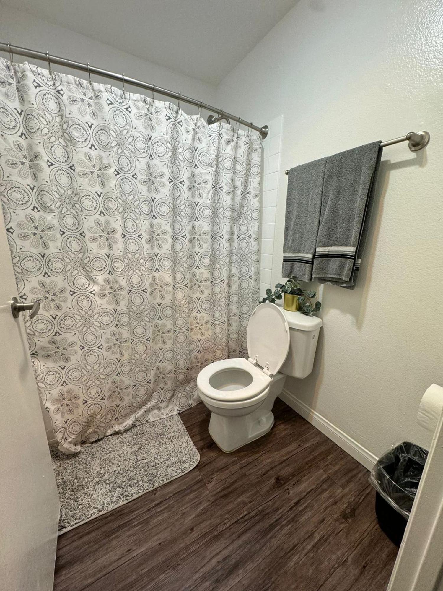 Apartamento Incredible Two Bedroom Hollywood Free Parking