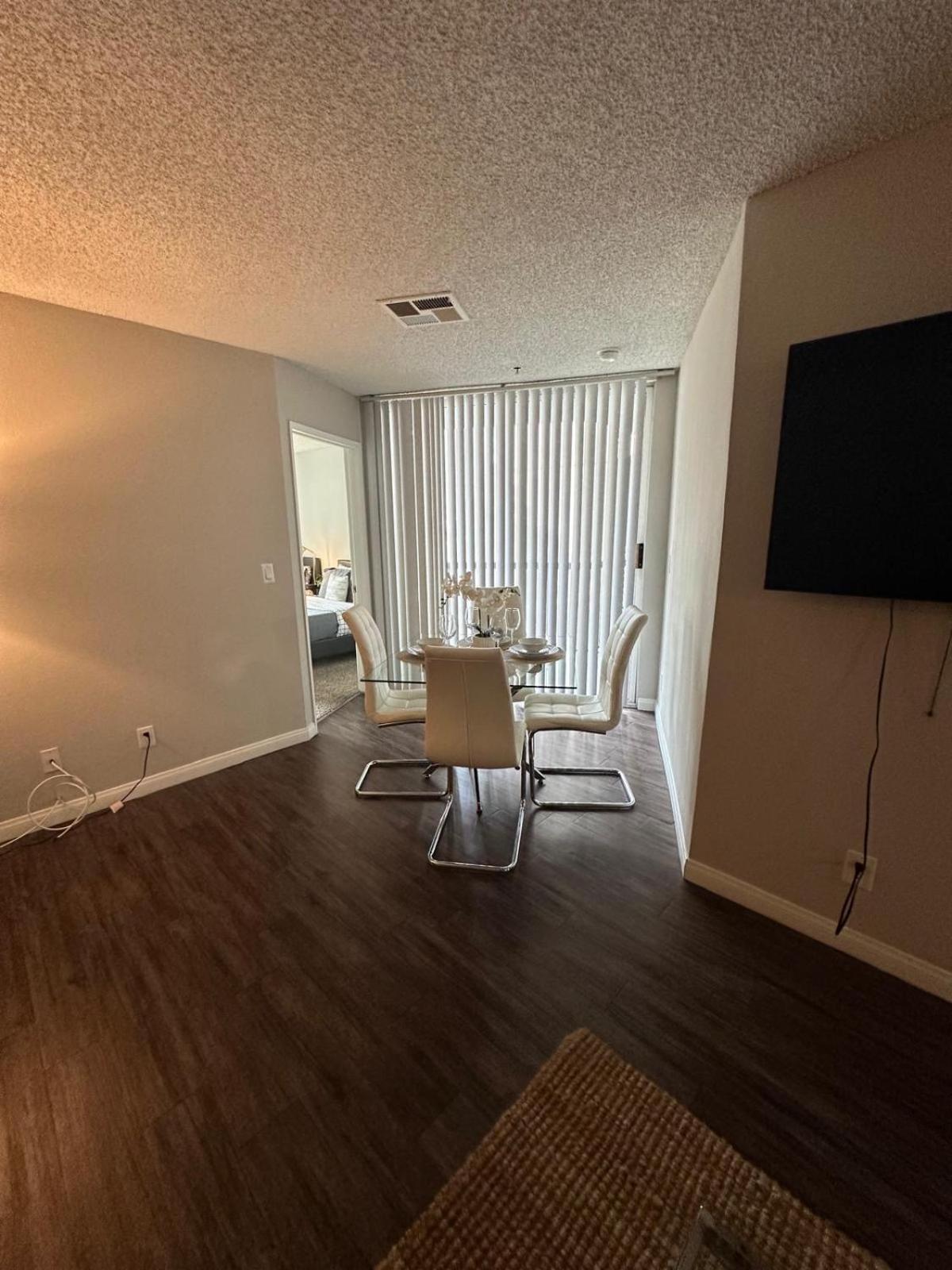 Appartamento Incredible Two Bedroom Hollywood Free Parking *