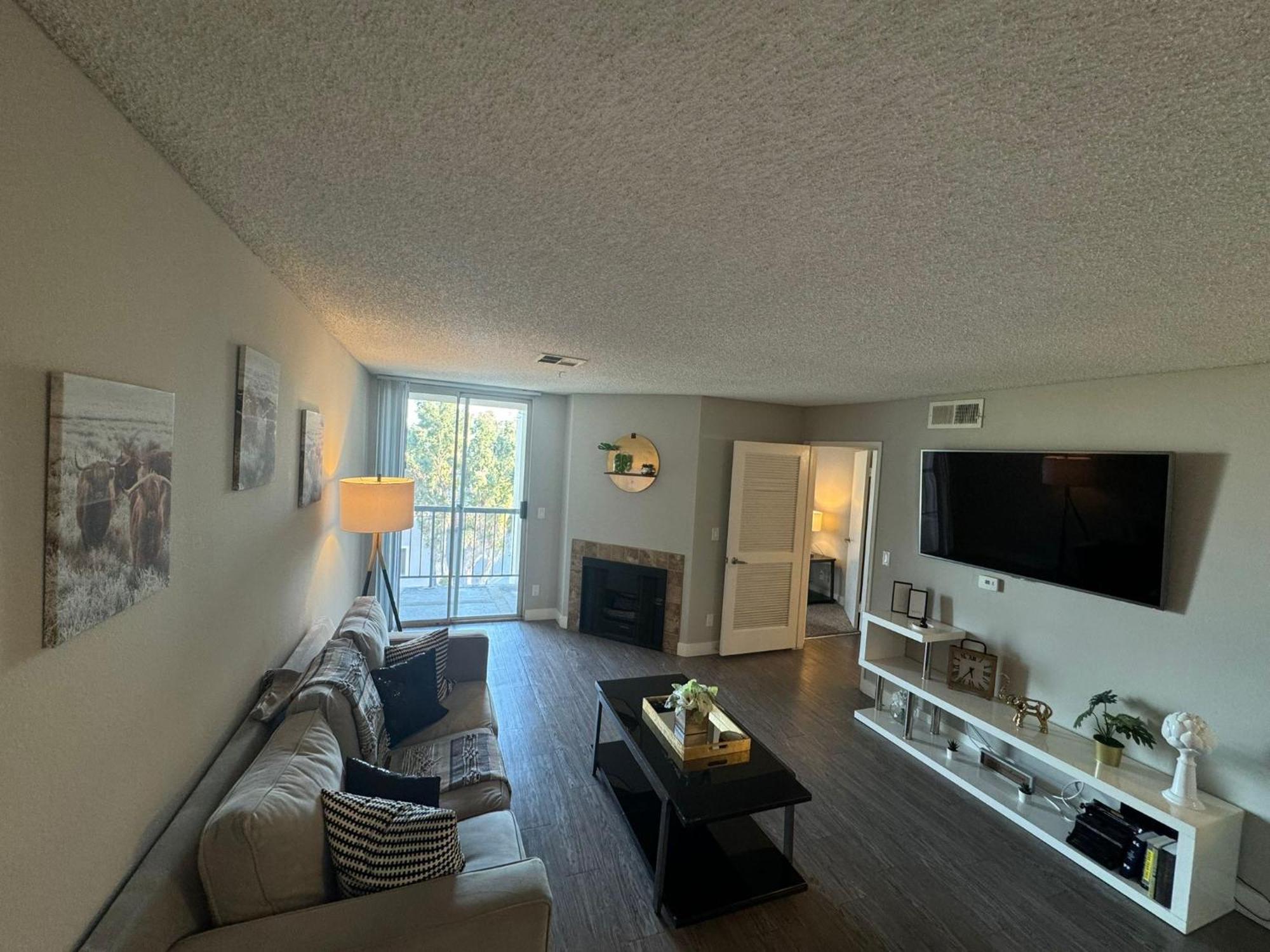 Incredible Two Bedroom Hollywood Free Parking Apartamento *