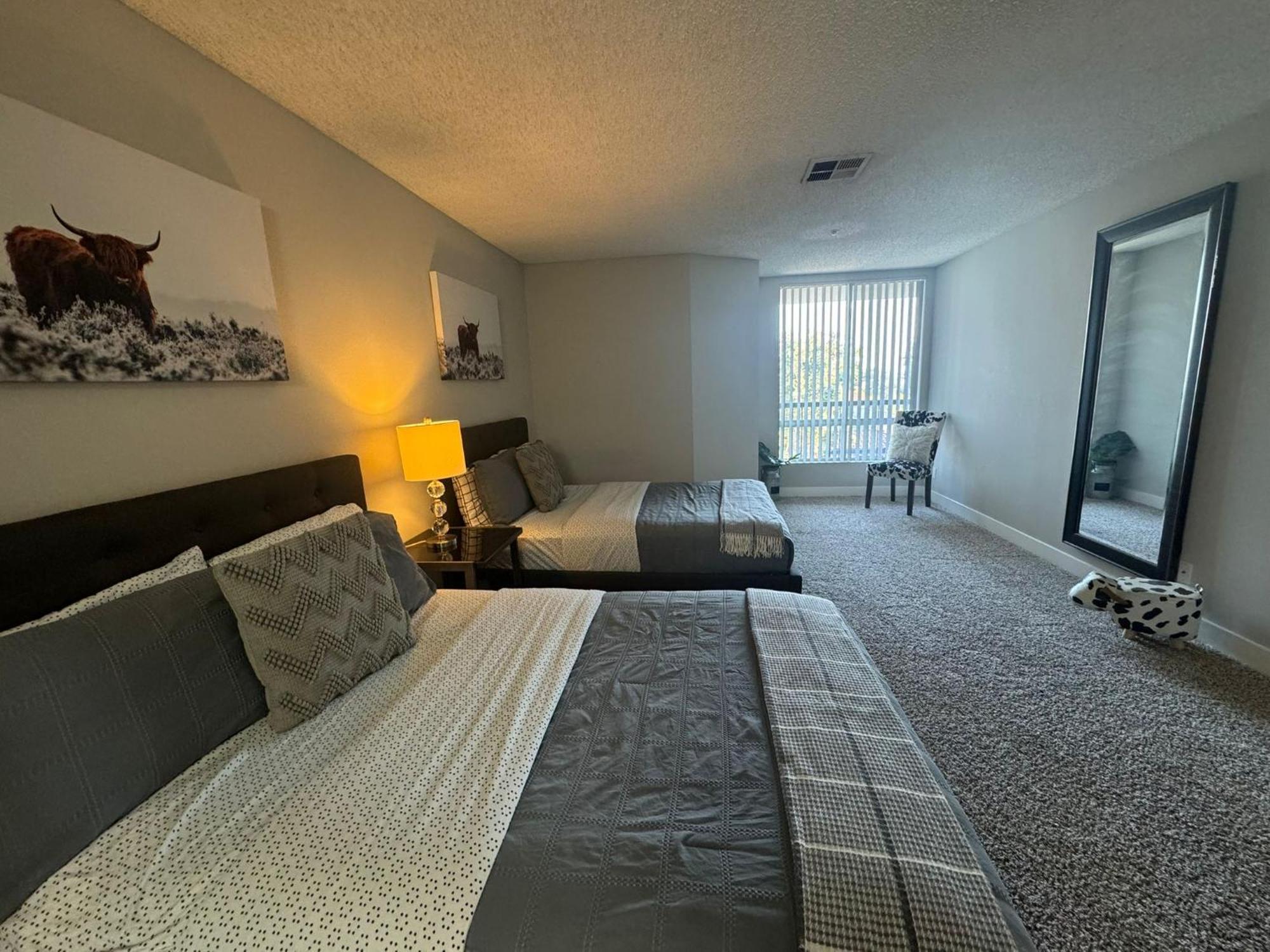 Incredible Two Bedroom Hollywood Free Parking Apartamento Los Ángeles