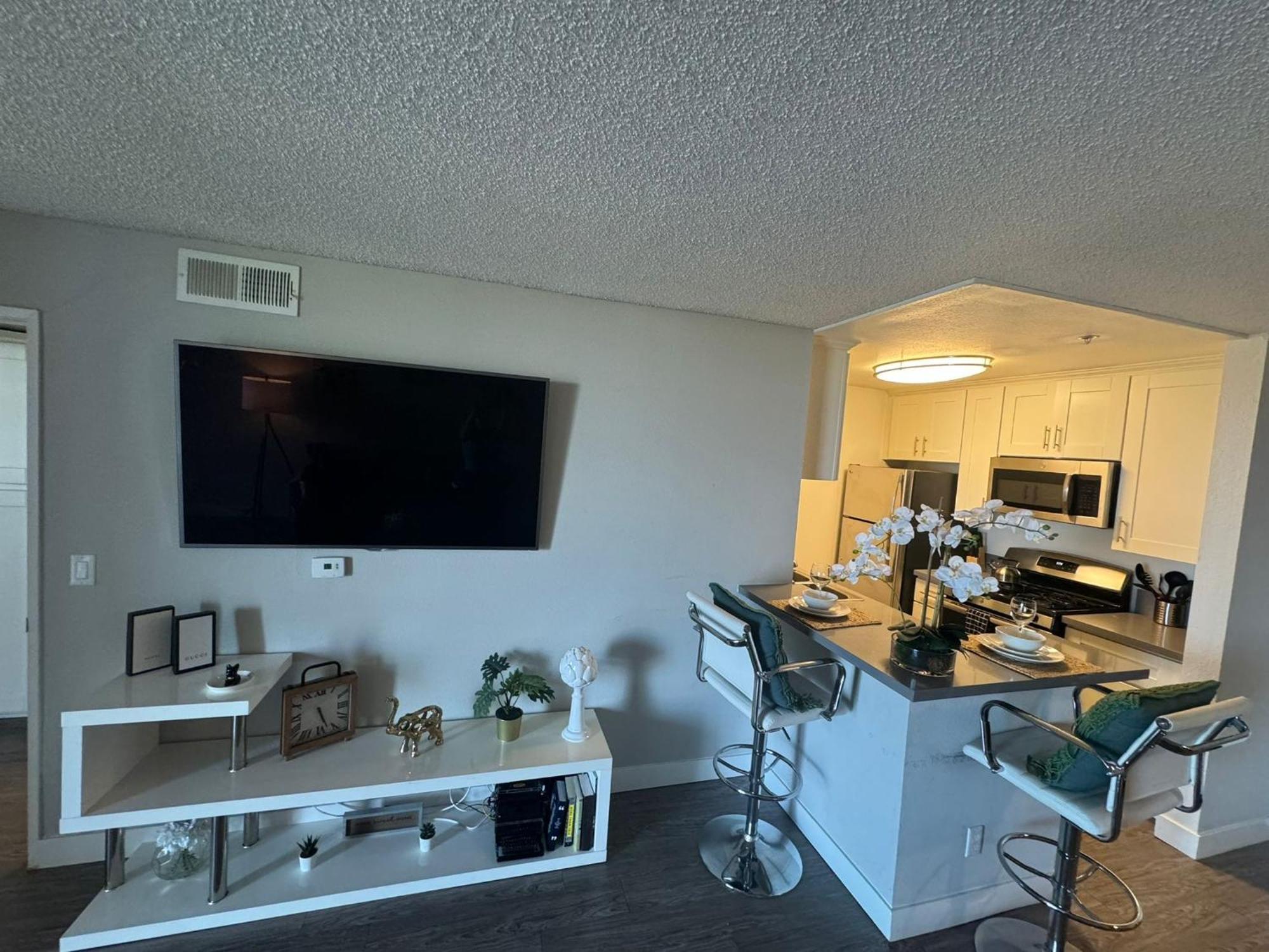Apartamento Incredible Two Bedroom Hollywood Free Parking